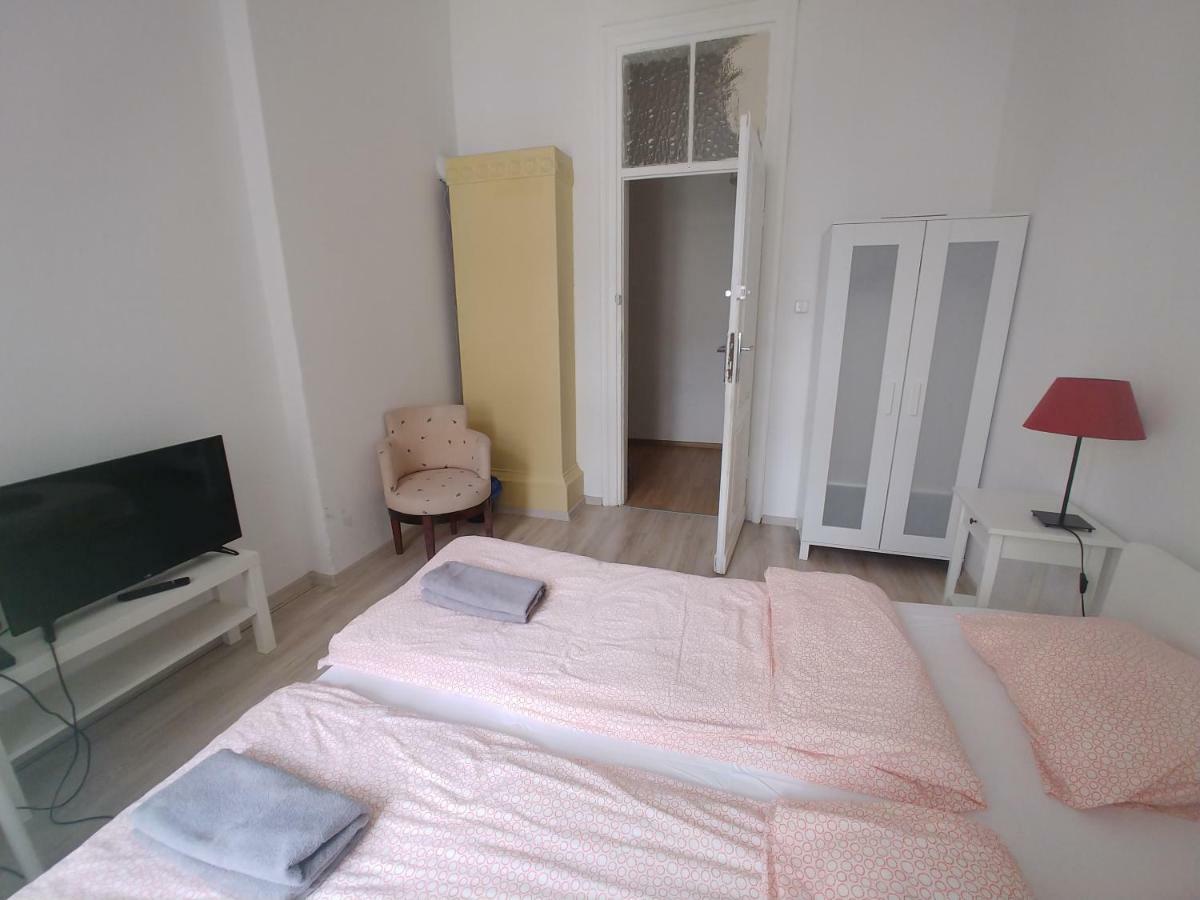 Bracka 23 Centrum Kwatera prywatna Warszawa