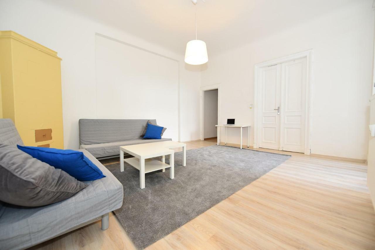 Bracka 23 Centrum Kwatera prywatna Warszawa